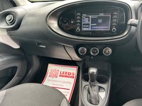 USED 2023 72 TOYOTA AYGO X 1.0 VVT-i Pure Hatchback 5dr Petrol x-shift Euro 6 (s/s) (72 ps) 1 OWNER IMMACULATE EXAMPLE DEALER SERVICED + HIGH SPECIFICATION -NAVIGATION COMPATABLE  +REVERSE PARKING CAMERA + EURO 6