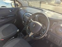 USED 2015 15 RENAULT CAPTUR 1.5 dCi ENERGY Dynamique MediaNav SUV 5dr Diesel Manual Euro 5 (s/s) (90 ps) SAT NAV. DIESEL. &pound;20 ROAD TAX
