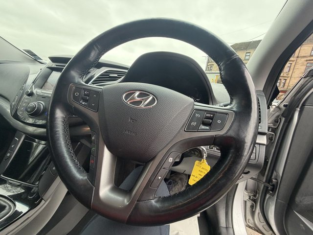 2016 65 HYUNDAI I40 1.7 CRDi Blue Drive SE Nav Tourer 5dr Diesel Manual Euro 6 (s/s) (115 ps) - Photo 6