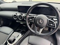 USED 2019 69 MERCEDES-BENZ A-CLASS 1.5 A180d Sport (Executive) Hatchback 5dr Diesel 7G-DCT Euro 6 (s/s) (116 ps) AUTO -- FULL SERVICE HISTORY -- SAT NAV -- CAR PLAY -- HEATED SEATS