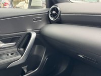 USED 2019 69 MERCEDES-BENZ A-CLASS 1.5 A180d Sport (Executive) Hatchback 5dr Diesel 7G-DCT Euro 6 (s/s) (116 ps) AUTO -- FULL SERVICE HISTORY -- SAT NAV -- CAR PLAY -- HEATED SEATS