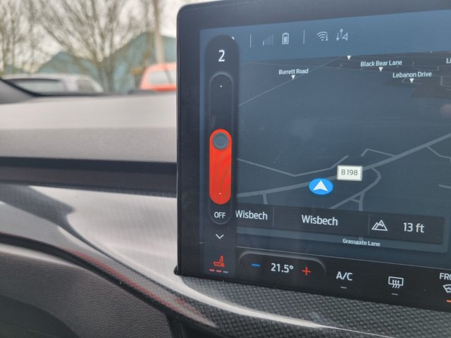 2022 FORD FOCUS - Photo 2