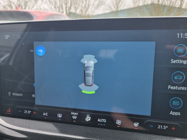 2022 FORD FOCUS - Photo 4