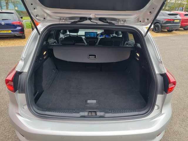 2022 FORD FOCUS - Photo 7