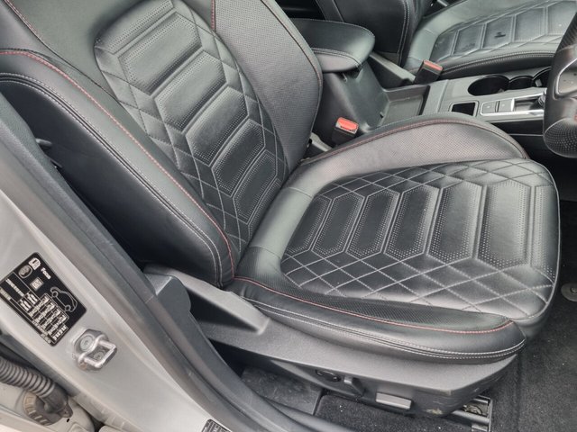 2022 FORD FOCUS - Photo 12