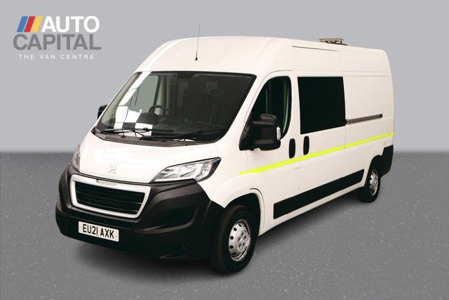View our Peugeot Boxer range