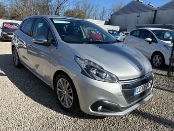 2015 PEUGEOT 208