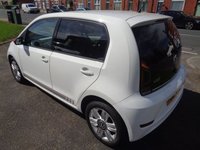 USED 2018 67 VOLKSWAGEN UP! 1.0 up! beats Hatchback 5dr Petrol Manual Euro 6 (s/s) (60 ps) STUNNING CAR 12 MONTHS MOT