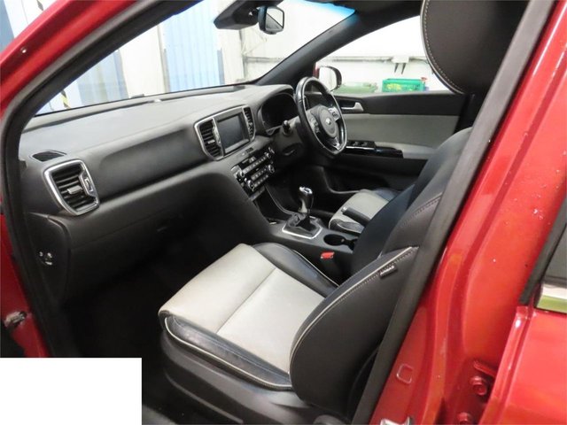 2016 KIA SPORTAGE - Photo 2