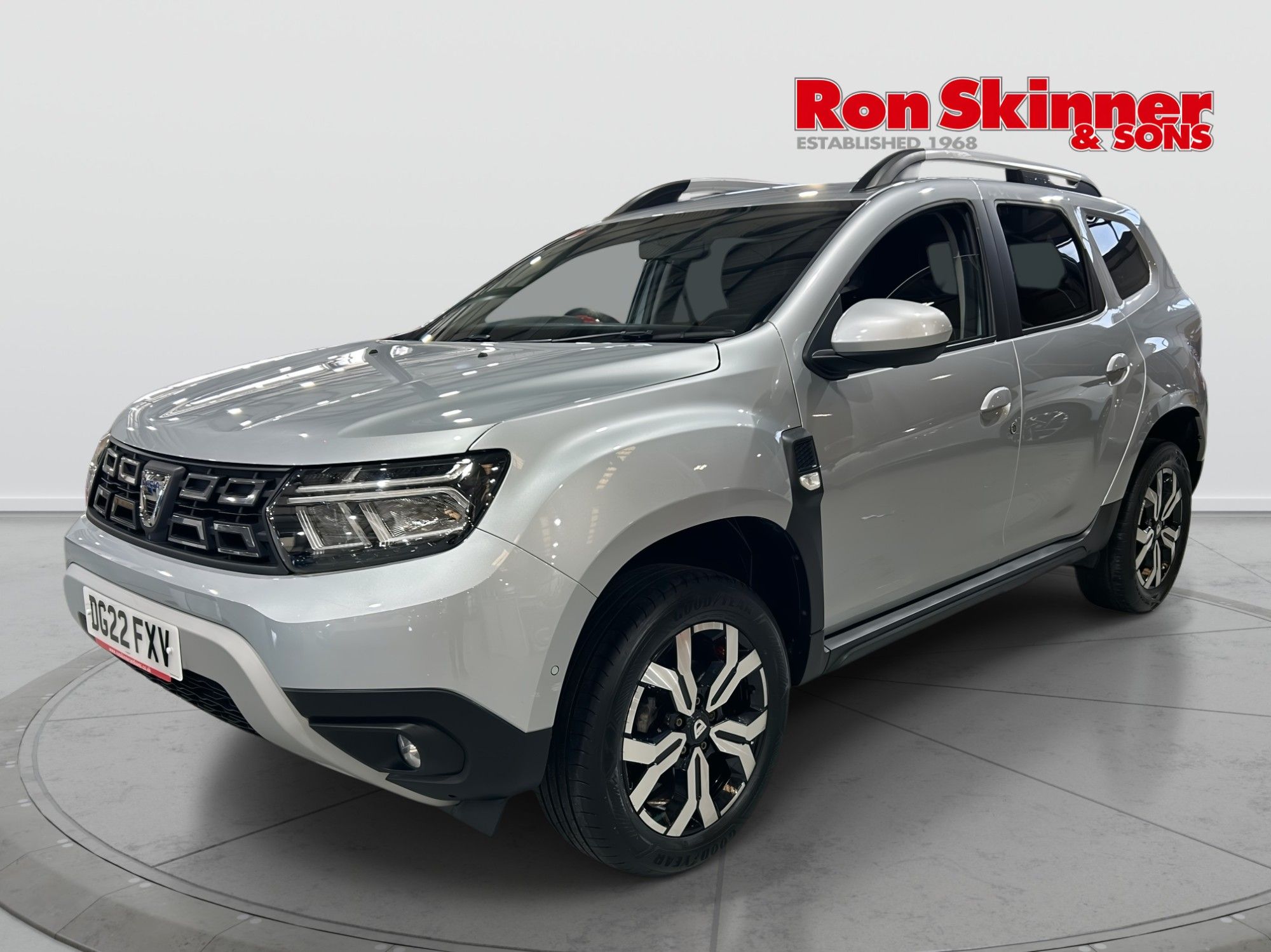 USED 2022 22 DACIA DUSTER 1.0 TCe Prestige SUV 5dr Bi Fuel Manual Euro 6 (s/s) (100 ps) 