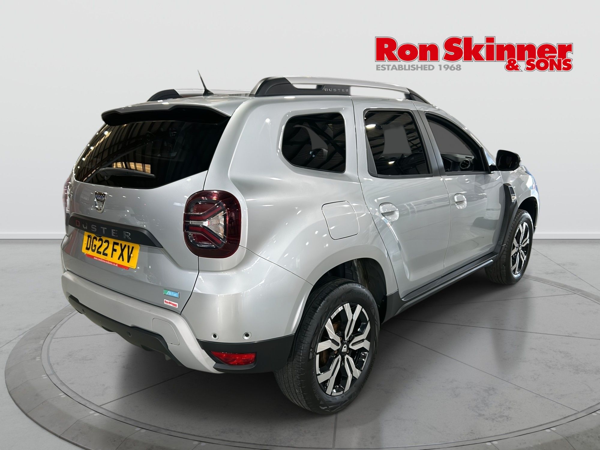 USED 2022 22 DACIA DUSTER 1.0 TCe Prestige SUV 5dr Bi Fuel Manual Euro 6 (s/s) (100 ps) 