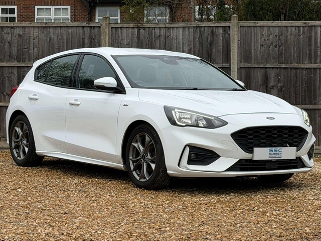 FORD FOCUS 1.0 FOCUS ST LINE 5DR ANDROID AUTO APPLE CARPLAY 2018 77,881 MILES...