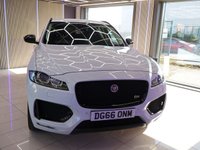 USED 2016 66 JAGUAR F-PACE 3.0 V6 S SUV 5dr Petrol Auto AWD Euro 6 (s/s) (380 ps) AWARD WINNING DEALERSHIP