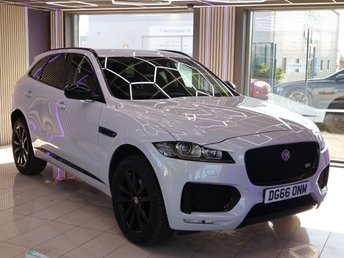 2016 JAGUAR F-PACE
