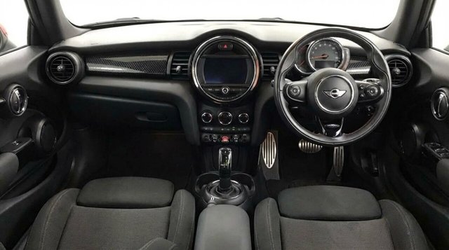 2019 MINI HATCH - Photo 2