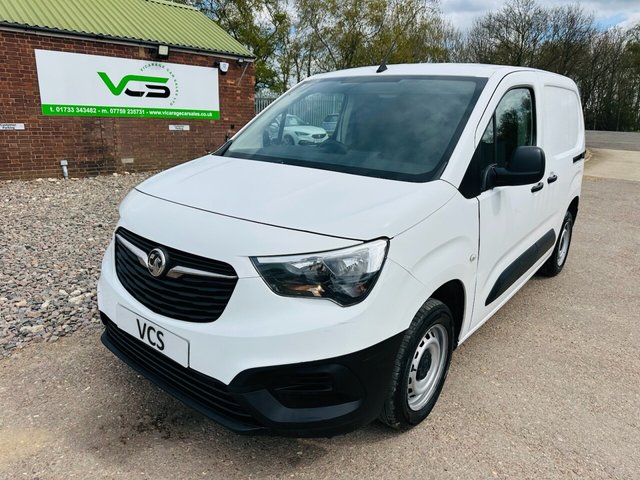 View our Vauxhall Combo 1.5 Turbo D 2000 Edition Panel Van 4dr Diesel Manual L1 H1 Euro 6 (s/s) (75 ps)