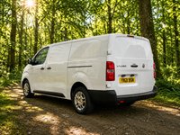 USED 2021 21 VAUXHALL VIVARO 1.5 Turbo D 2900 Dynamic Panel Van 6dr Diesel Manual L2 H1 Euro 6 (s/s) (100 ps) EURO 6/CARPLAY/TOUCHSCREEN/3 SEATS