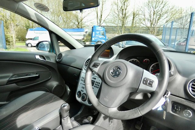 2012 VAUXHALL CORSA - Photo 11