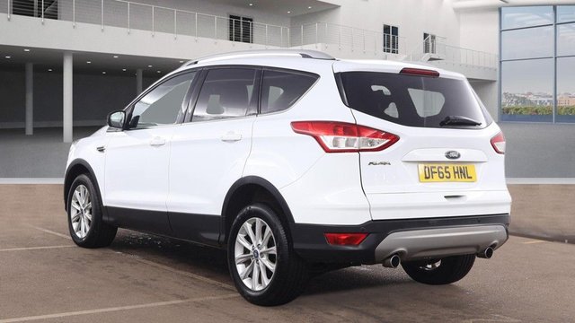 2015 FORD KUGA - Photo 8
