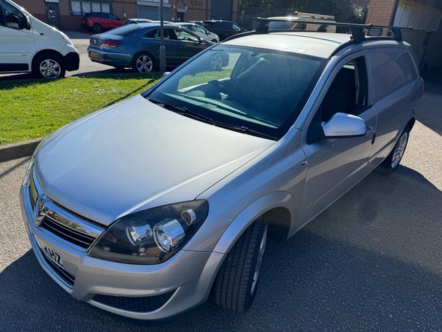 2009 ASTRA VAN 1.7 CDTI 16V SPORTIVE CAR DERIVED VAN 3DR DIESEL MANUAL 135... photo