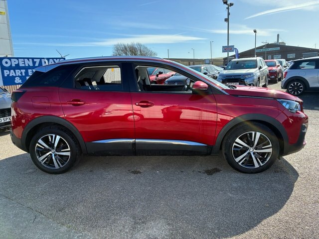 2020 PEUGEOT 3008 - Photo 6