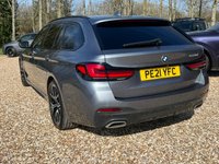USED 2021 21 BMW 5 SERIES 2.0 520d MHT M Sport Touring 5dr Diesel Hybrid Steptronic Euro 6 (s/s) (190 ps) PRO MEDIA/CAMERA/19 IN ALLOYS/FSH