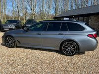 USED 2021 21 BMW 5 SERIES 2.0 520d MHT M Sport Touring 5dr Diesel Hybrid Steptronic Euro 6 (s/s) (190 ps) PRO MEDIA/CAMERA/19 IN ALLOYS/FSH