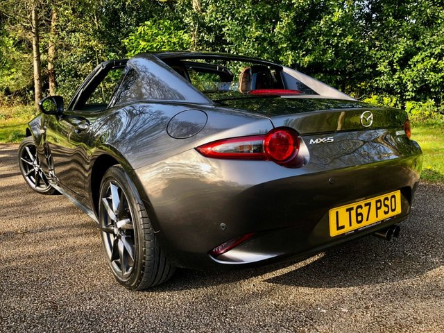 2017 67 Mazda MX-5 2.0 SKYACTIV-G Sport Nav Convertible 2dr Petrol Auto Euro 6 (160 ps) RETIRED OWNER SINCE 2021 WITHONLY 20,900 MILES AND FULL MAZDA MAIN DEALER SERVICE HISTORY X10 SERVICE VISITS/STAMPS//FULL LEATHER//HEATED SEATS//AIRCON//SATNAV//BLUETOOTH