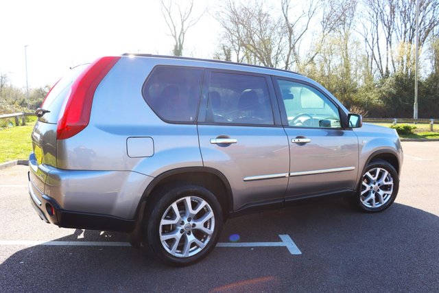 2012 NISSAN X-TRAIL - Photo 12
