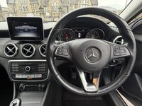 USED 2018 68 MERCEDES-BENZ GLA 1.6 GLA200 SE (Executive) SUV 5dr Petrol Manual Euro 6 (s/s) (156 ps) SATELLITE NAVIGATION+REVERSING CAMERA+CRUISE CONTROL+LOW MILEAGE+ONLY 2 OWNERS FROM NEW+FINANCE AVAILABLE