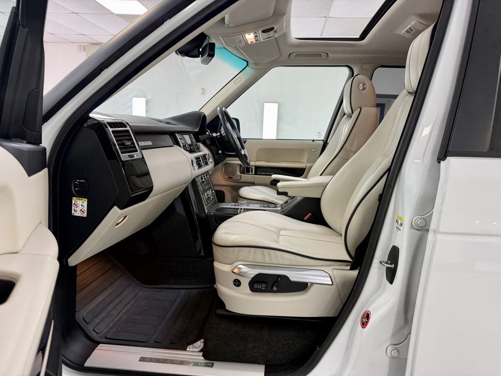 USED 2012 12 LAND ROVER RANGE ROVER 4.4 TD V8 Westminster SUV 5dr Diesel Auto 4WD Euro 5 (313 bhp) 