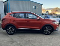 USED 2018 18 MG MG ZS 1.5 VTi-TECH Exclusive SUV 5dr Petrol Manual Euro 6 (s/s) (106 ps) - APPLE CAR PLAY - LEATHER SEATS - REVERSE CAMERA - P/SENSORS - BLUETOOTH - CRUISE