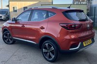 USED 2018 18 MG MG ZS 1.5 VTi-TECH Exclusive SUV 5dr Petrol Manual Euro 6 (s/s) (106 ps) - APPLE CAR PLAY - LEATHER SEATS - REVERSE CAMERA - P/SENSORS - BLUETOOTH - CRUISE