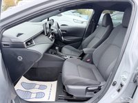 USED 2020 70 TOYOTA COROLLA Grey 2.0 VVT-h Design Touring Sports, 74,973 miles, ULEZ compliant, Hybrid auto, 8in Touchscreen, CarPlay/Android Auto, Sat Nav, Rear Camera, A/C. This 2020 Toyota Corolla VVT-h Design boasts an impressive service history with its last service completed on 30th October 2025 at 58,505 miles, offering peace of mind for its next owner. This Euro 6 compliant model features a powerful yet efficient 2.0L petrol hybrid engine, paired with the Design trim for a refined driving experience. You'll also benefit from a 3 month warranty and a 12 month MOT provided on purchase, ensuring roadworthiness.  Experience enhanced comfort and convenience with h