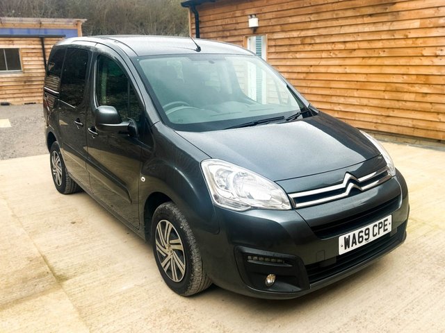View our CITROEN BERLINGO MULTISPACE