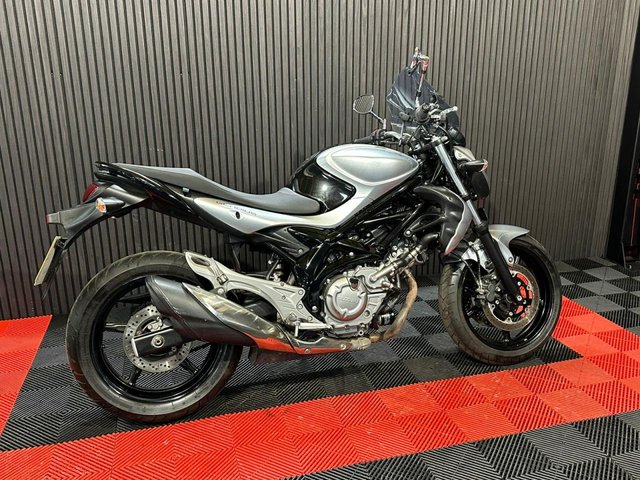 View our SUZUKI GLADIUS 650
