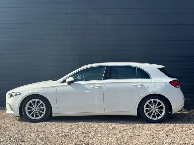 2019 Mercedes-Benz A-CLASS - Photo 9