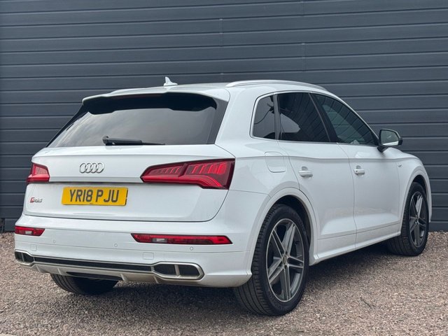 2018 AUDI SQ5 - Photo 6