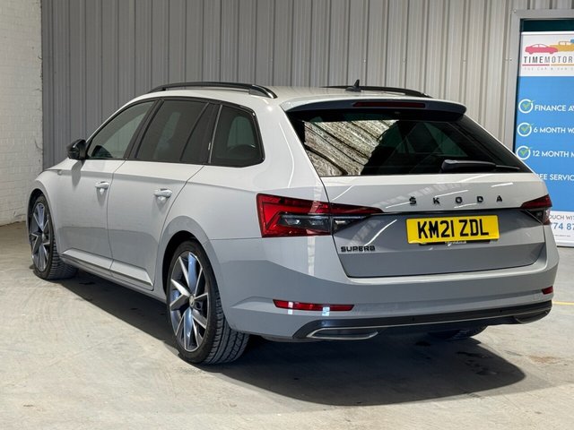 2021 SKODA SUPERB - Photo 2
