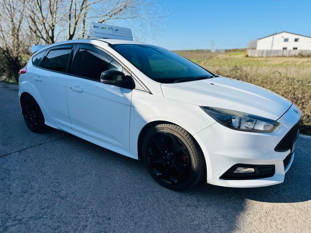 View our FORD FOCUS