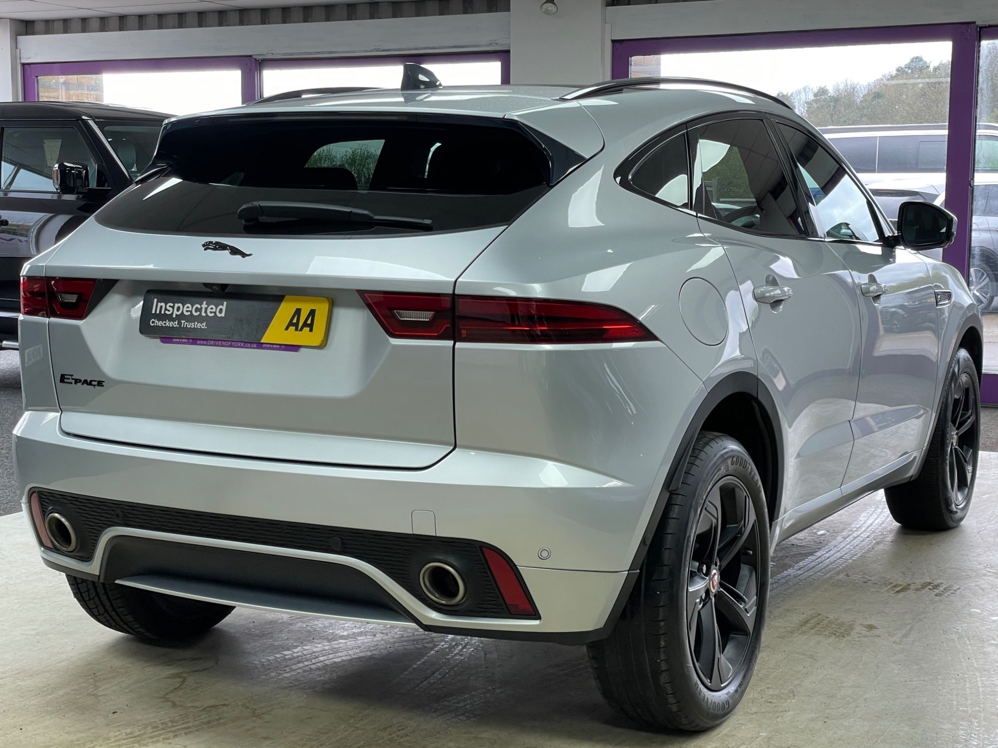 USED 2021 21 JAGUAR E-PACE 2.0 P200 MHEV R-Dynamic S SUV 5dr Petrol Auto AWD Euro 6 (s/s) (200 ps) 