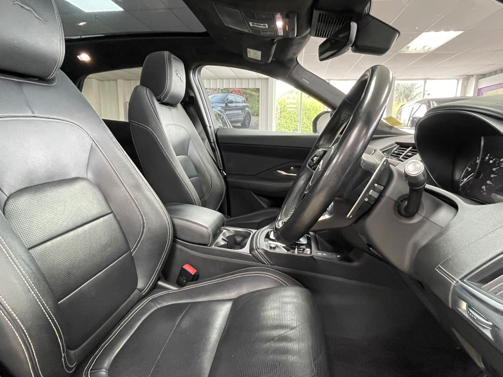 USED 2021 21 JAGUAR E-PACE 2.0 P200 MHEV R-Dynamic S SUV 5dr Petrol Auto AWD Euro 6 (s/s) (200 ps) 