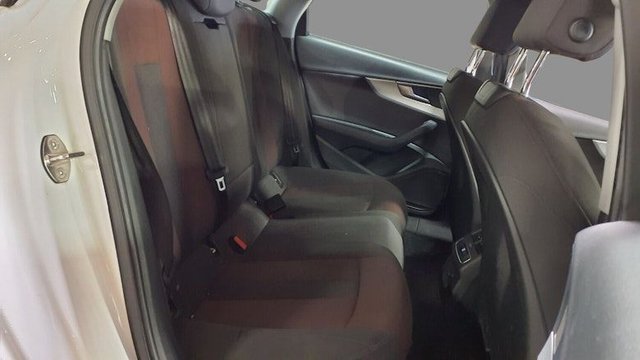 2016 AUDI A4 AVANT - Photo 5