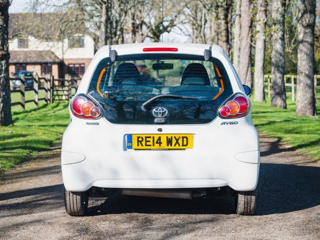 2014 TOYOTA AYGO 1.0 VVT-i Move Hatchback 5dr Petrol Manual Euro 5 (68 ps) - Photo 10