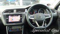 USED 2022 22 VOLKSWAGEN TIGUAN 2.0 TDI Life SUV 5dr Diesel Manual Euro 6 (s/s) (150 ps) 