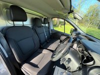 USED 2021 71 RENAULT TRAFIC 2.0 dCi ENERGY 28 Sport Nav Panel Van 5dr Diesel Manual SWB Standard Roof Euro 6 (s/s) (145 ps) # SPORT # A/C # NO VAT #