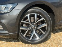 USED 2023 72 VOLKSWAGEN PASSAT 1.5 TSI EVO SEL Estate 5dr Petrol DSG Euro 6 (s/s) (150 ps) 