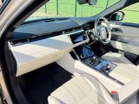 USED 2019 69 LAND ROVER RANGE ROVER VELAR 2.0 D240 R-Dynamic HSE Auto 4WD Euro 6 (s/s) 5dr MASSIVE SPEC CAR STUNNING