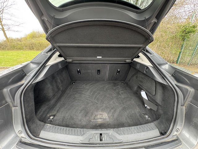 2019 JAGUAR I-PACE - Photo 11