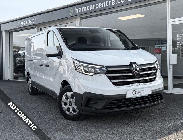 View our Renault Trafic 2.0 dCi Blue LL30 Advance Panel Van 5dr Diesel EDC AUTOMATIC L2 H1 Euro 6 (s/s) (150 ps)